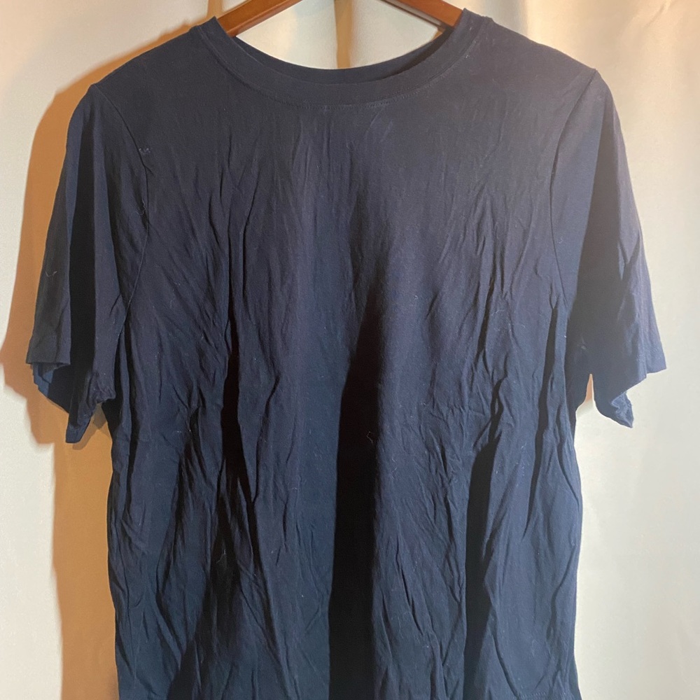 Good American black shirt